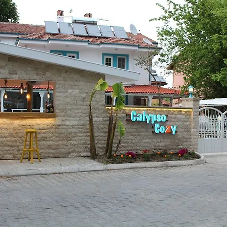 Calypso Cozy Suites (Adults Only)