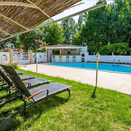 Calypso Cozy Suites (Adults Only) Отель 4*