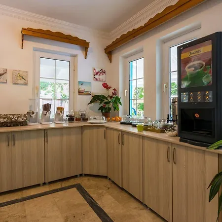 Calypso Cozy Suites (Adults Only) 4*