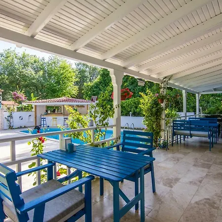Calypso Cozy Suites (Adults Only) Отель Дальян